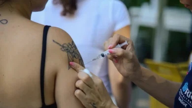 Fiocruz aponta crescimento de casos de rinovírus e covid-19 no Brasil