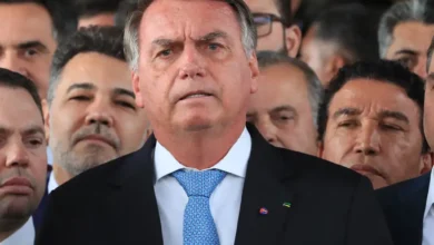 52% dos brasileiros defende prisão de Bolsonaro por tentativa de golpe, aponta Datafolha