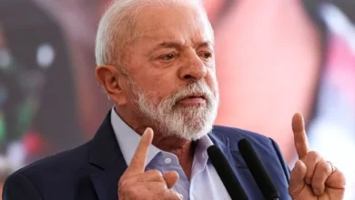 Lula chama Bolsonaro de “frouxo” por pedir anistia e Pix