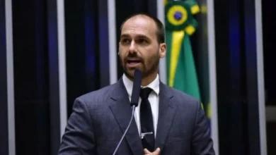 PSOL pede cassação de Eduardo Bolsonaro por articular tarifa dos EUA contra o Brasil