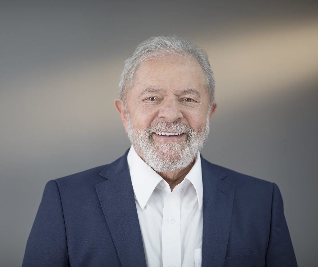 Lula lidera corrida presidencial para 2022