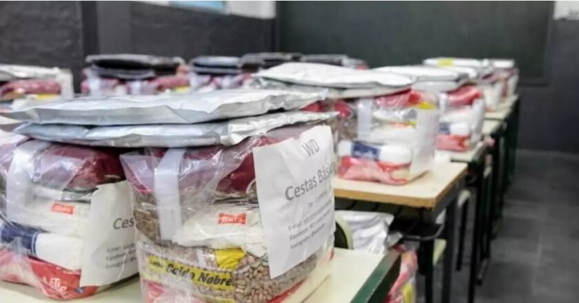 Prefeitura de Santos distribui mais de 600 cestas básicas em escolas