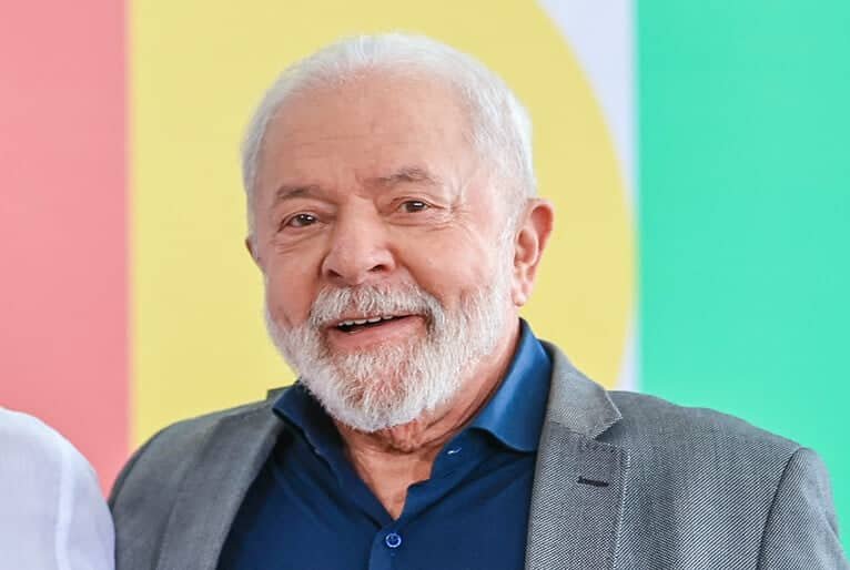 Lula cogita reeleição em 2026 caso o Brasil se encontre em "uma situação delicada"