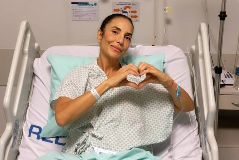 Ivete Sangalo é internada com pneumonia e se recupera em hospital de Salvador: “Estou bem”
