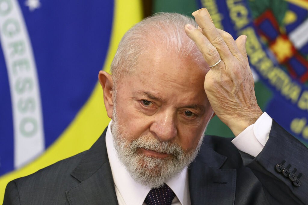 Governo Lula prevê cortes no INSS, BPC e Bolsa Família para economizar R$ 25,9 bilhões