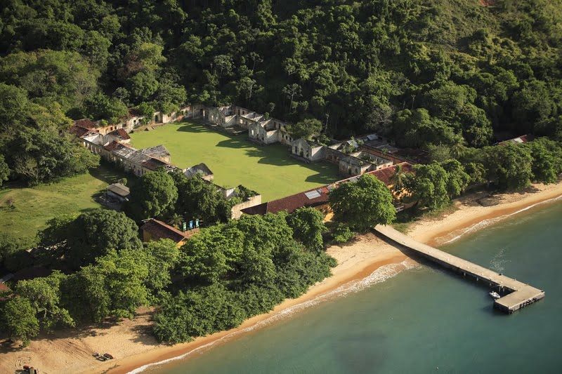 Ilha Anchieta: Restauração das Ruínas Históricas em Ubatuba