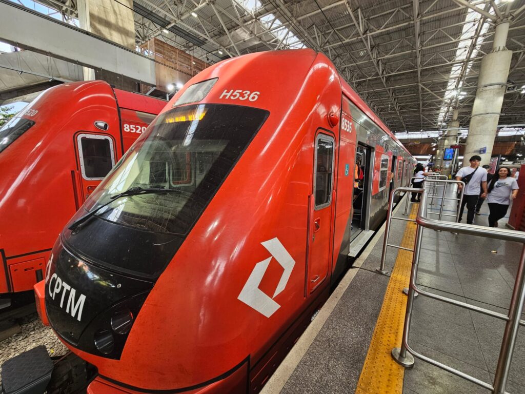 Governo de São Paulo anuncia aumento na tarifa de trem e Metrô para R$ 5,20 em janeiro