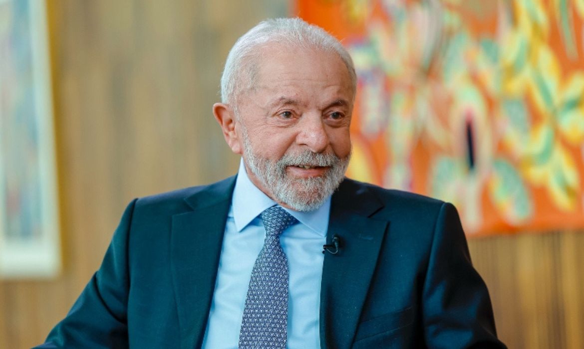 Lula condena revogação de vistos de ministros do STF pelos EUA: “Medida inaceitável”
