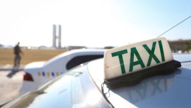 Câmara aprova MP que isenta taxistas da taxa de fiscalização do taxímetro e moderniza formação