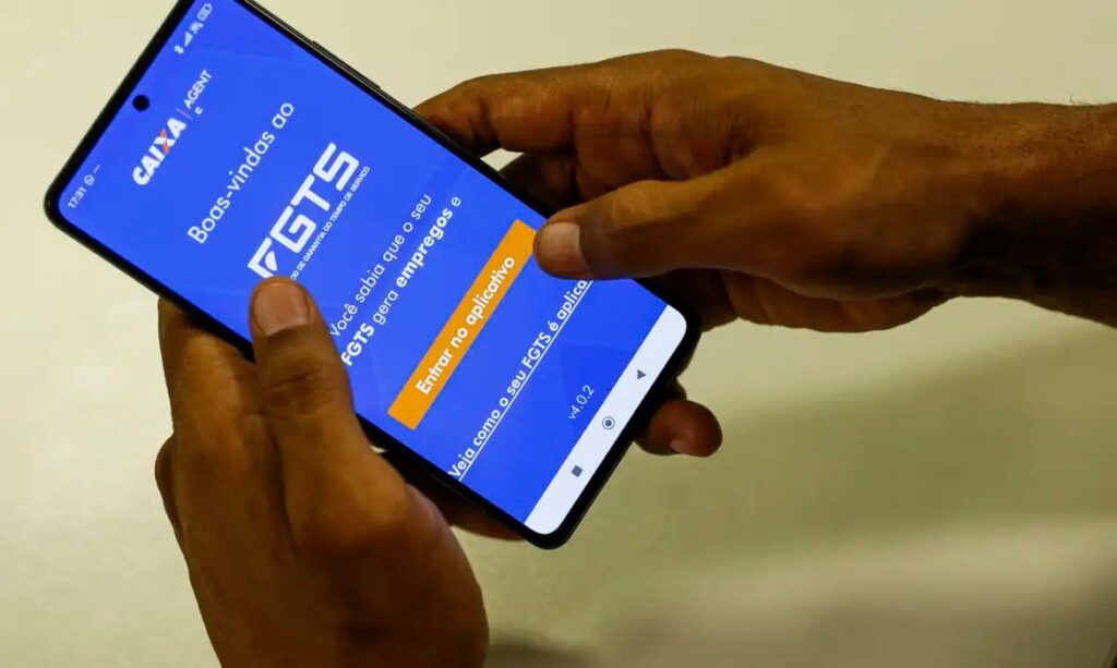 Governo notifica 1,2 milhão de empresas por débitos com o FGTS