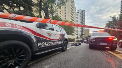 Tiroteio deixa dois criminosos mortos após assalto a casal no Morumbi, Zona Sul de SP