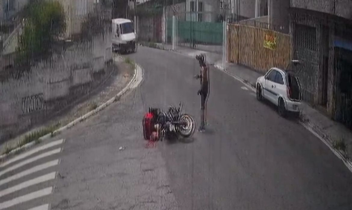 Policial militar aposentado reage a assalto na Vila Jaguara e mata criminoso