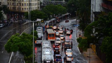 Chuva violenta alaga ruas, arrasta veículos e deixa desaparecidos na Grande São Paulo