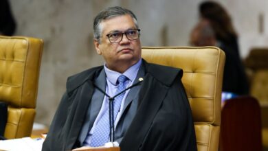 Flávio Dino anula quebra de sigilos de Lulinha aprovada pela CPMI do INSS