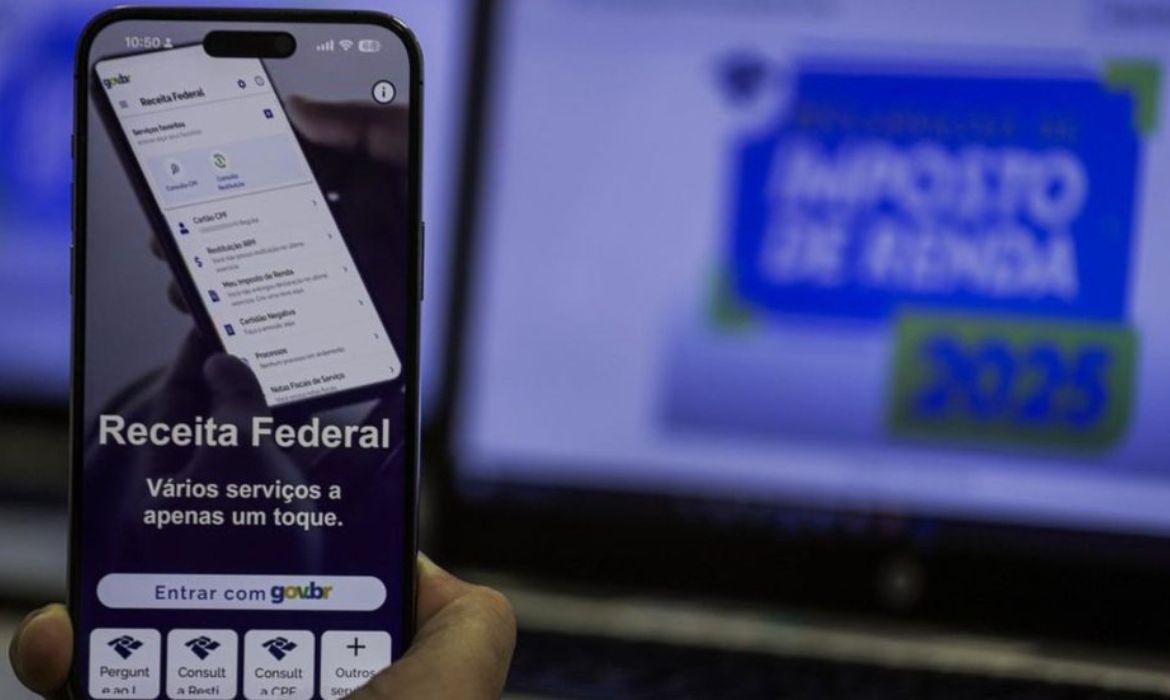 Receita cria restituição automática para quem teve imposto retido e não precisa declarar