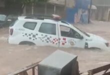 Temporal causa alagamentos e deixa moradores ilhados em Martinópolis