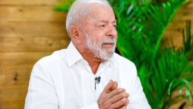 Lula diz que governo atua para evitar impacto da guerra no preço dos alimentos e combustíveis