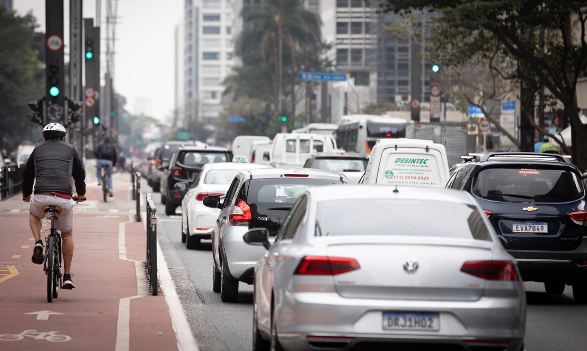 Mortes no trânsito caem mais de 10% em São Paulo e atingem menor patamar do ano