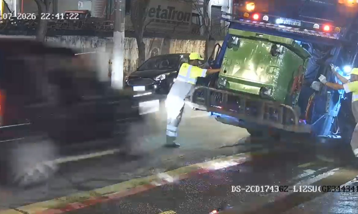 Gari morre após ser atropelado por motorista embriagado na Barra Funda, em São Paulo